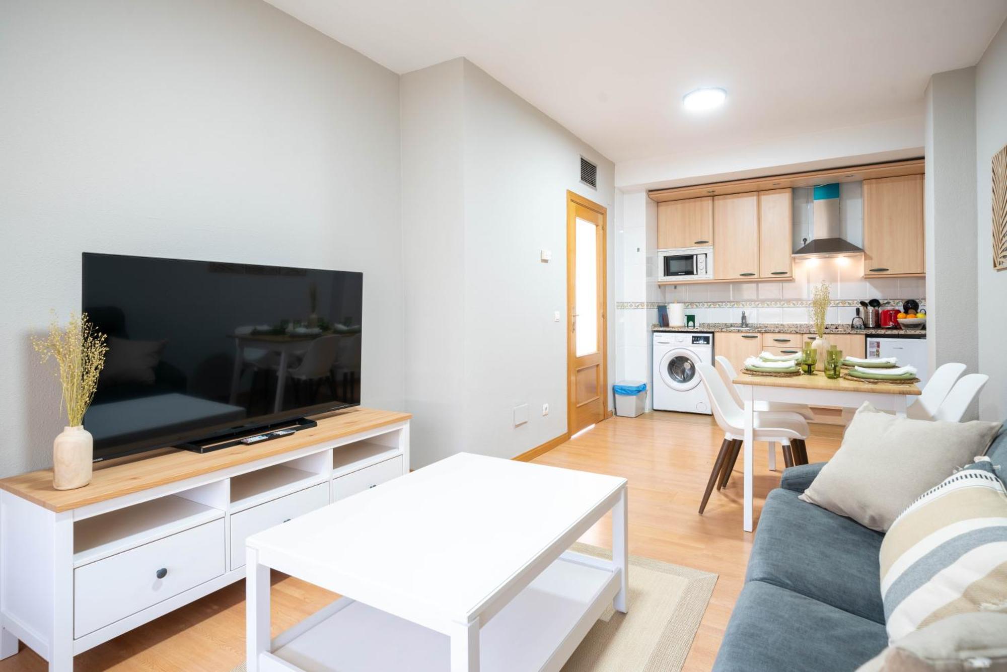 Apartamentos Go Covaresa -Parking Gratuito Вальядолид Экстерьер фото