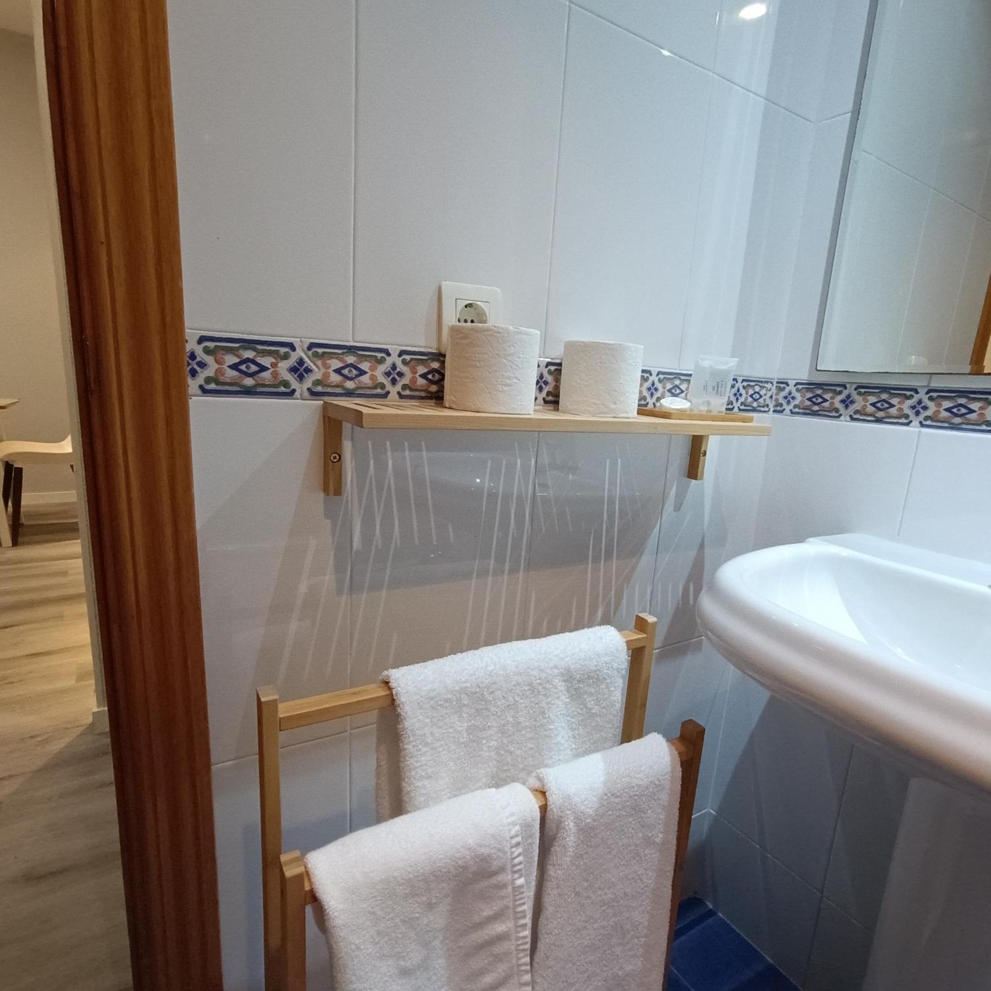 Apartamentos Go Covaresa Parking Gratuito Bajo Disponibilidad Вальядолид Экстерьер фото